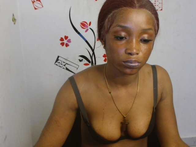 Naughty-choco live cam on BongaCams