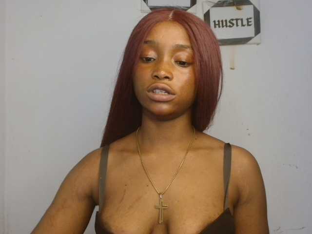 Naughty-choco live cam on BongaCams