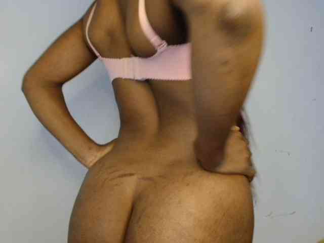 Naughty-choco webcam