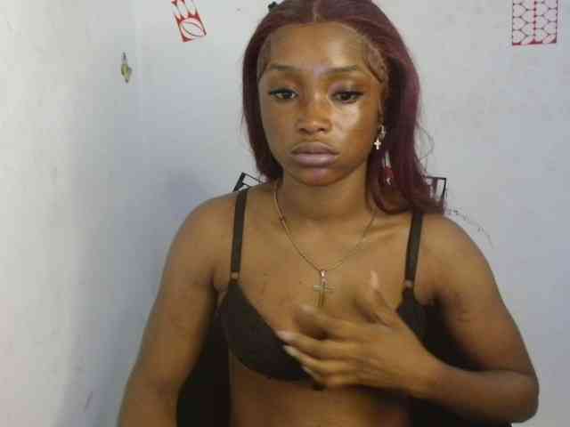 Naughty-choco webcam