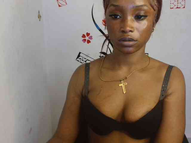 Naughty-choco webcam