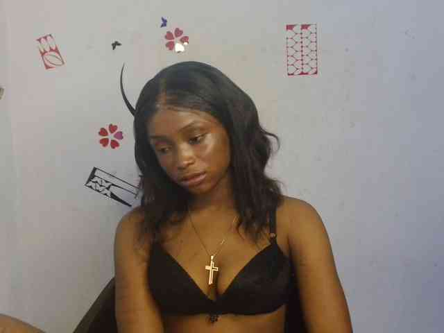 Naughty-choco webcam
