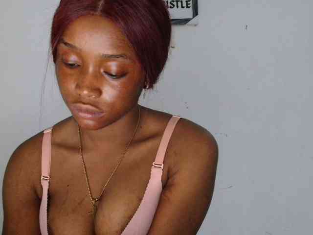Naughty-choco webcam