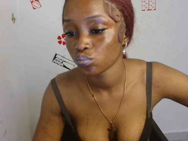 Naughty-choco webcam