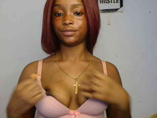 Naughty-choco webcam