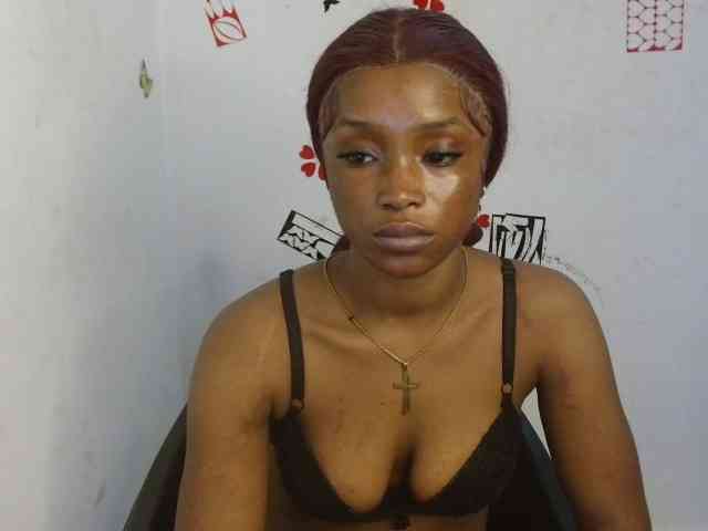 Naughty-choco webcam