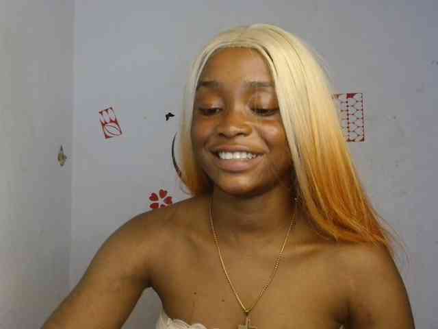 Naughty-choco webcam
