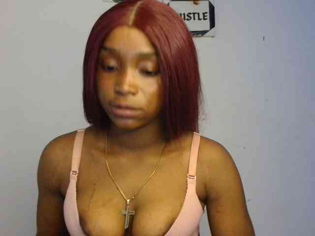 Naughty-choco webcam
