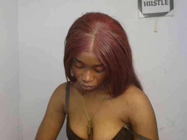 Naughty-choco webcam