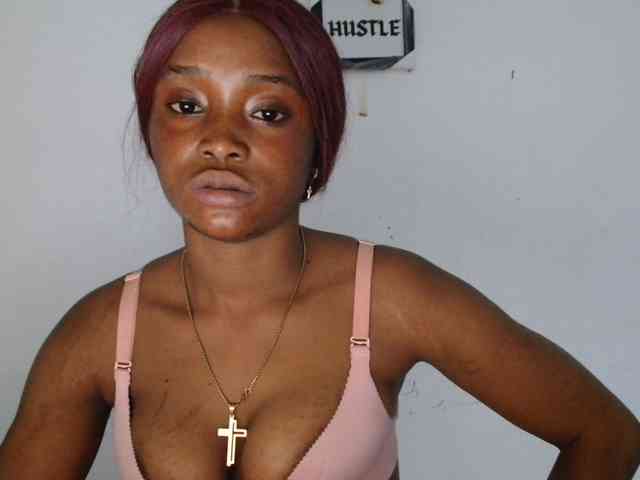Naughty-choco webcam