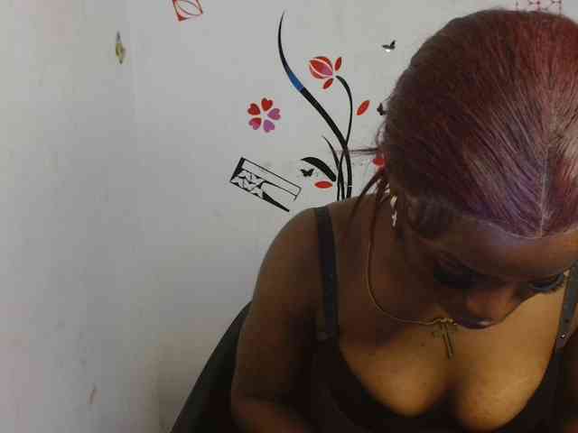 Naughty-choco webcam
