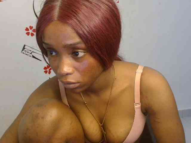 Naughty-choco webcam