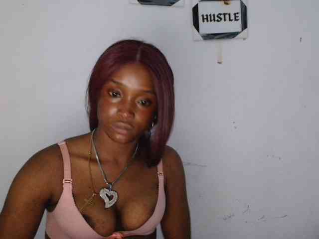 Naughty-choco webcam