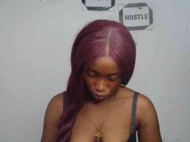 Naughty-choco webcam