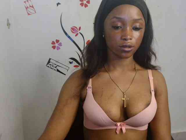 Naughty-choco webcam
