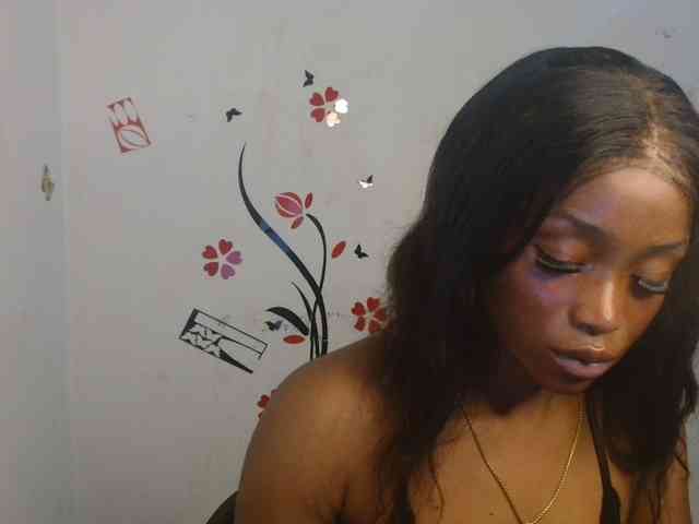 Naughty-choco webcam