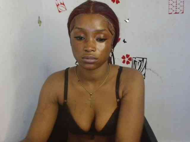 Naughty-choco webcam