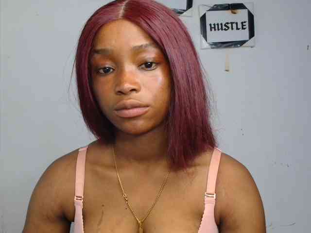 Naughty-choco webcam