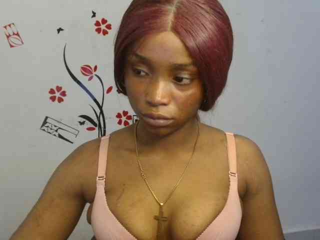Naughty-choco webcam