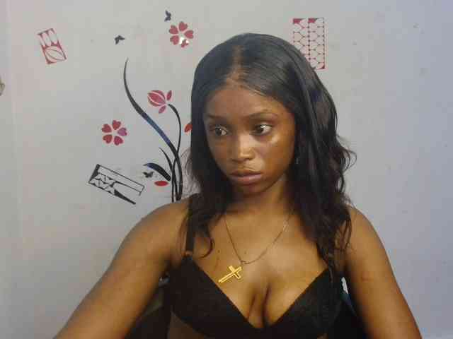 Model: Naughty-choco