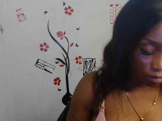 Naughty-choco webcam
