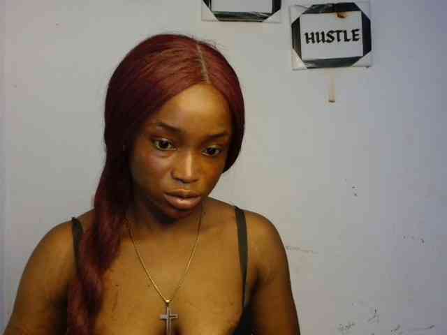 Naughty-choco webcam