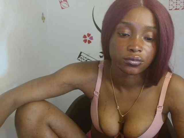 Naughty-choco webcam