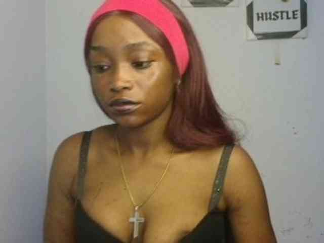 Naughty-choco webcam