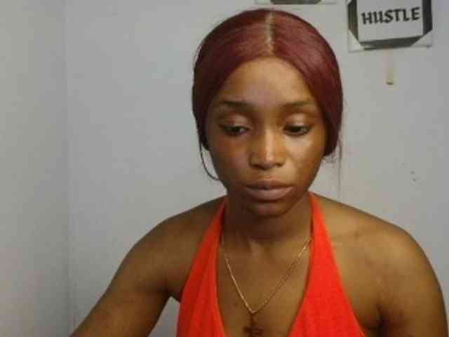 Naughty-choco webcam