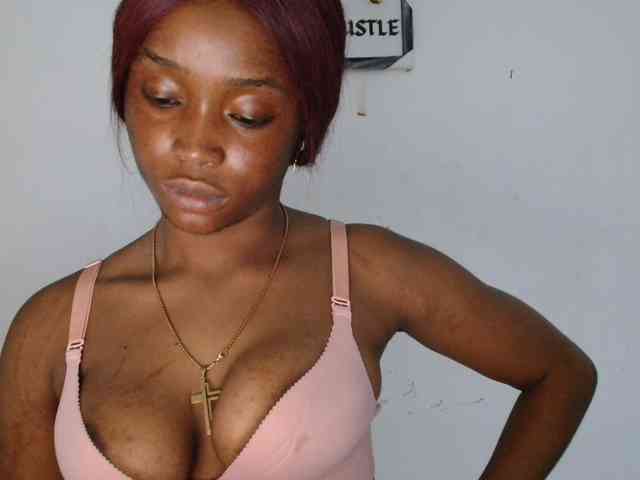 Naughty-choco webcam