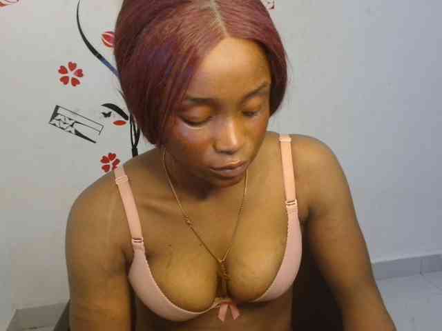 Naughty-choco webcam