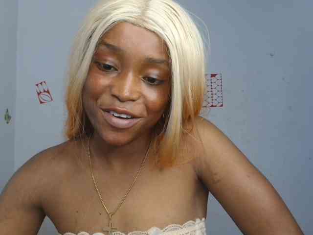 Naughty-choco webcam