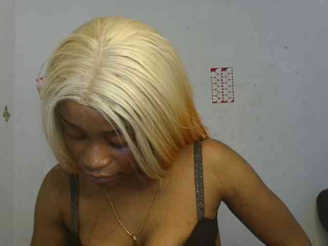 Naughty-choco webcam