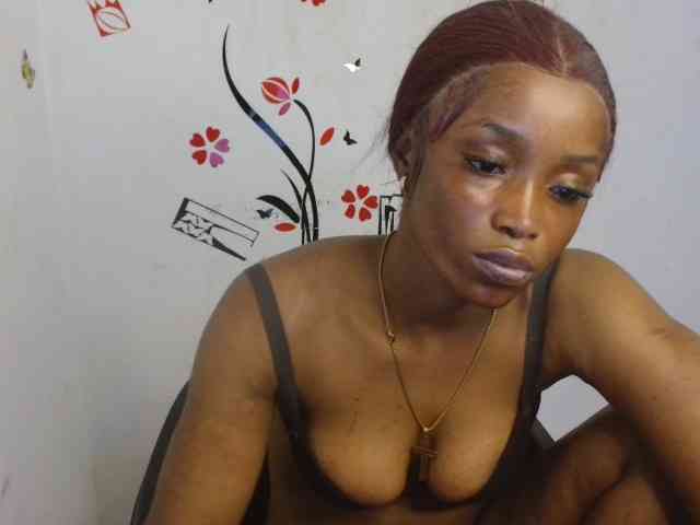 Naughty-choco webcam