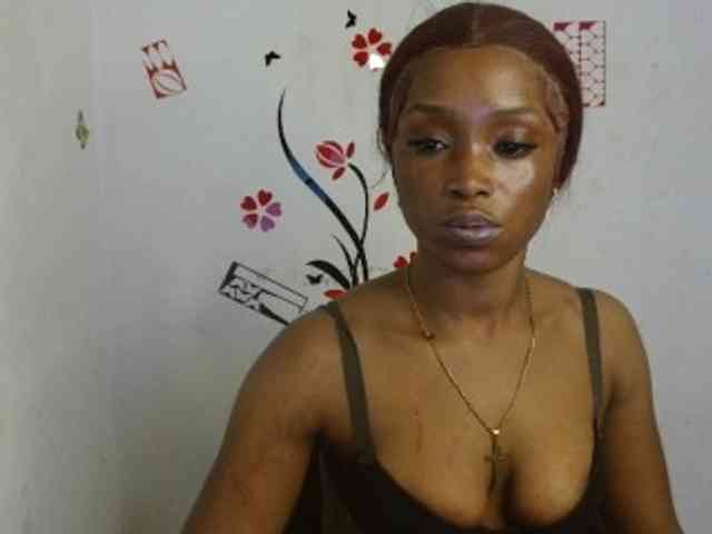Naughty-choco webcam