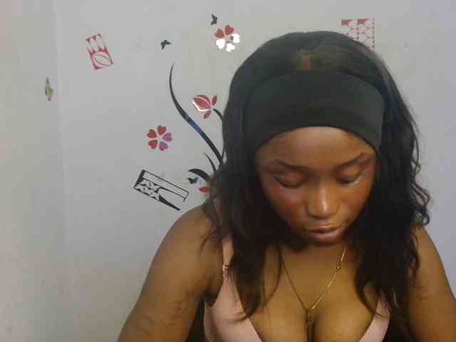 Naughty-choco webcam