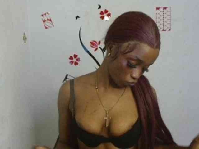 Naughty-choco webcam