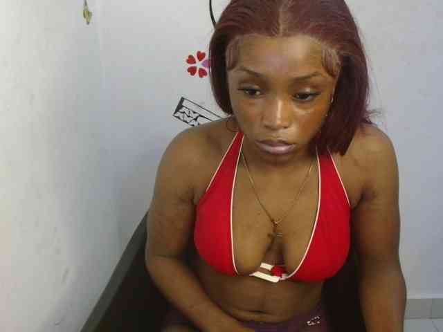 Naughty-choco webcam