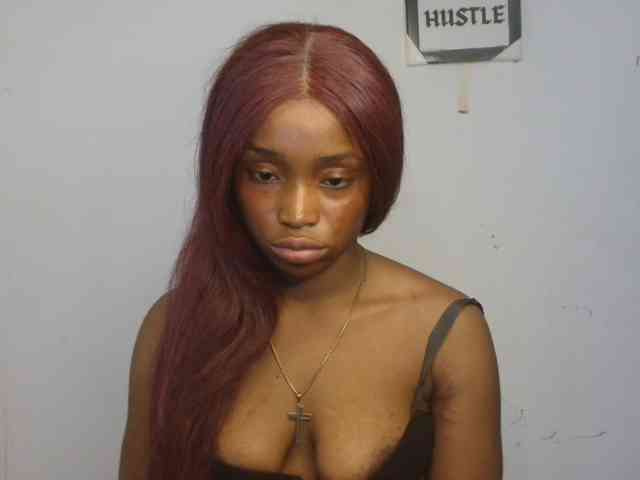 Naughty-choco webcam