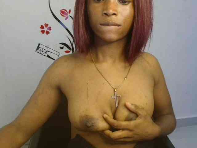 Naughty-choco webcam