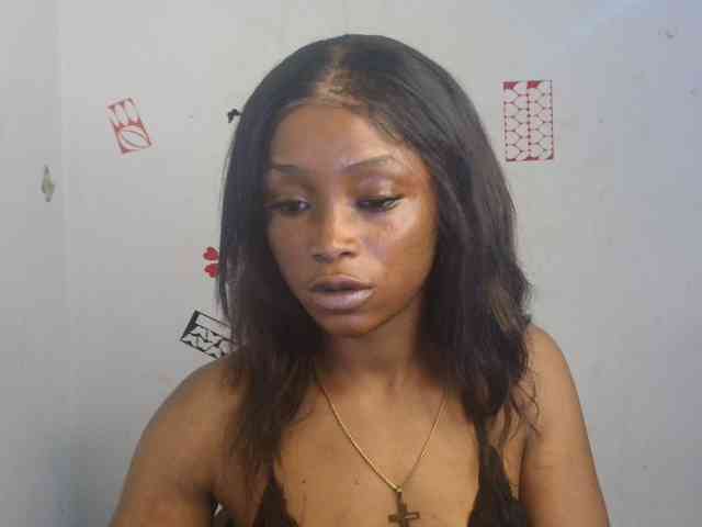 Naughty-choco webcam