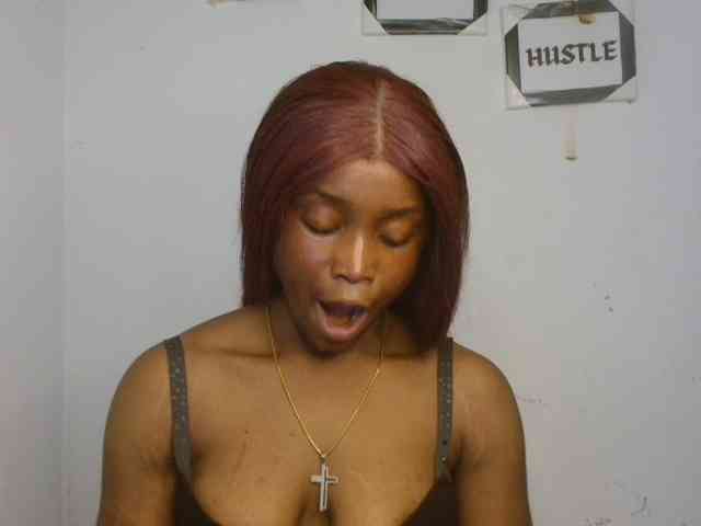 Naughty-choco webcam