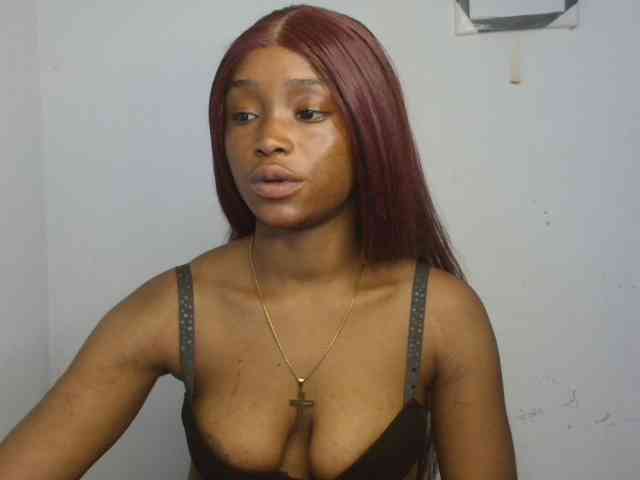 Naughty-choco webcam
