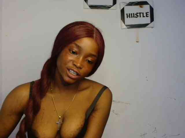 Naughty-choco webcam