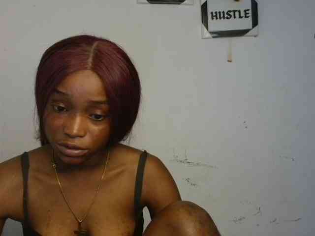 Naughty-choco webcam