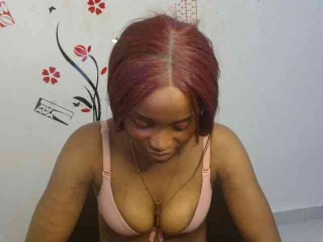 Naughty-choco webcam