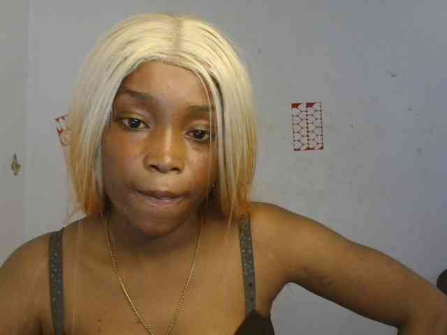 Naughty-choco webcam