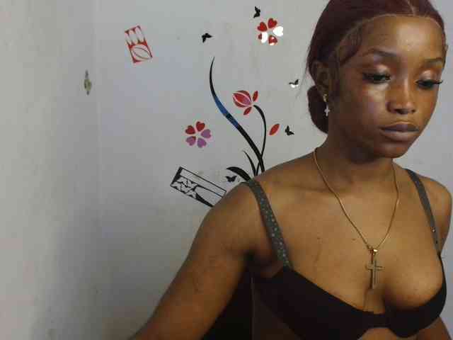 Naughty-choco webcam