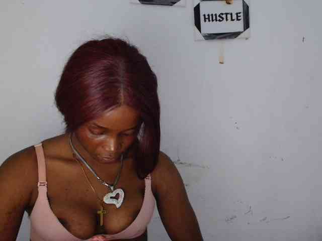 Naughty-choco webcam