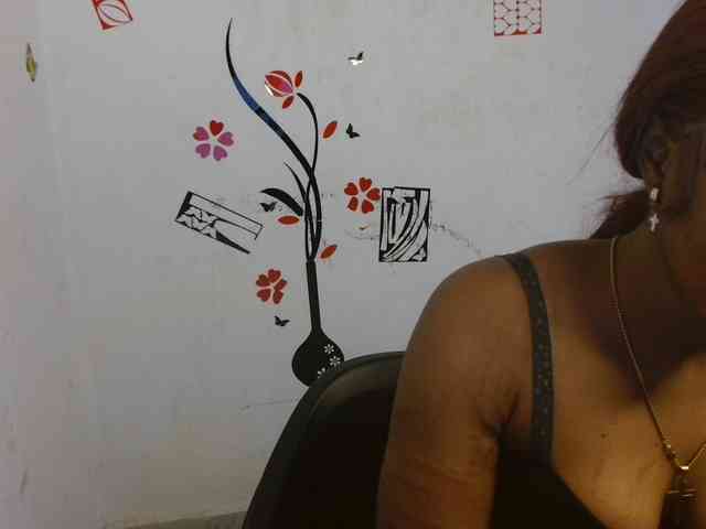 Naughty-choco webcam